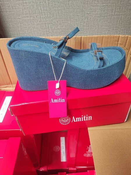 Sabots compensés en denim