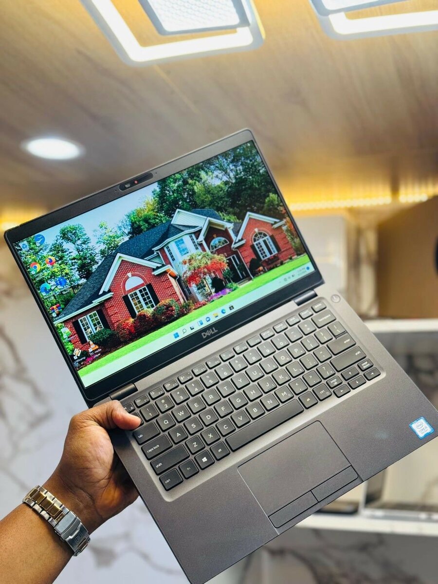 DELL LATITUDE E5300 TOUCHSCREEN