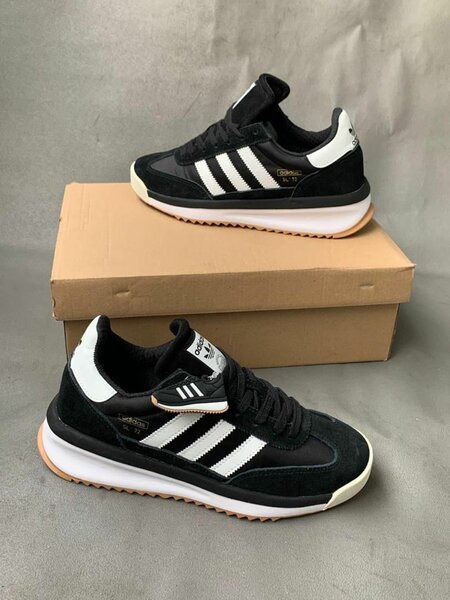 Baskets Adidas SL 72 Noir