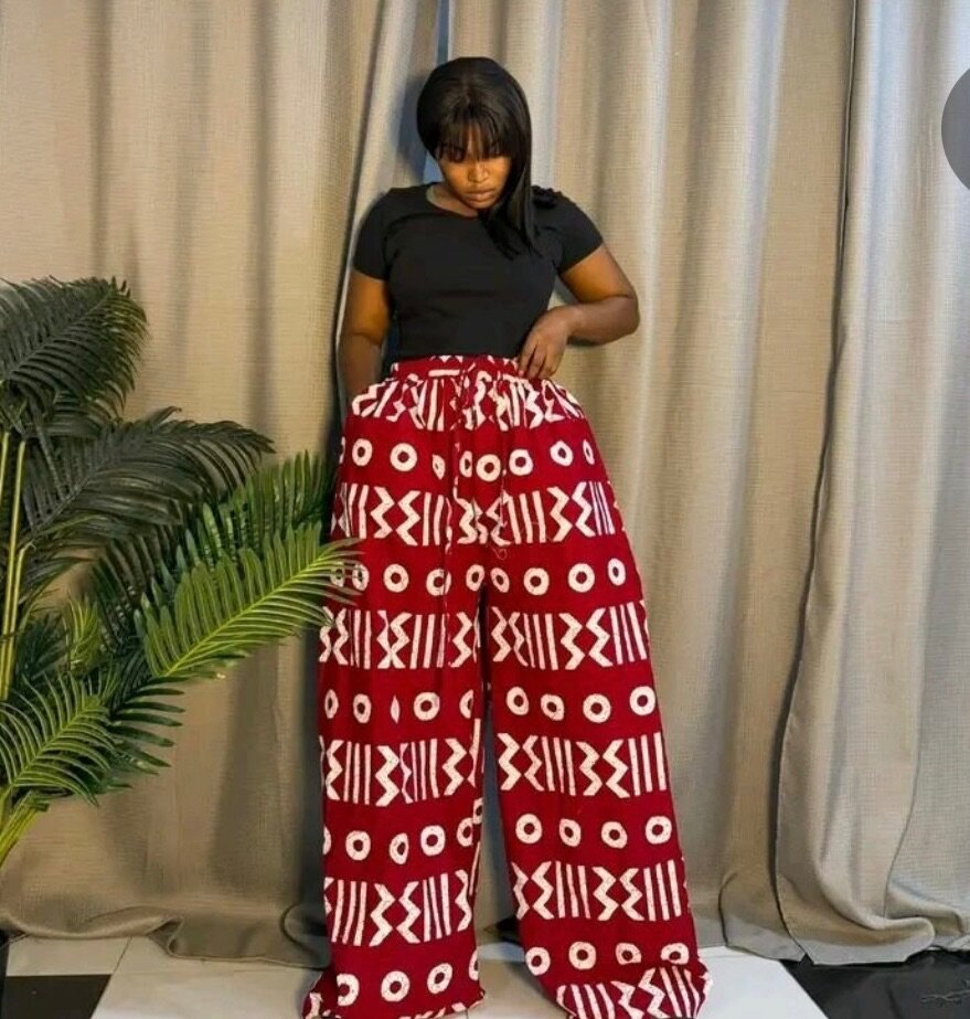 Pantalons larges imprimés ethniques
