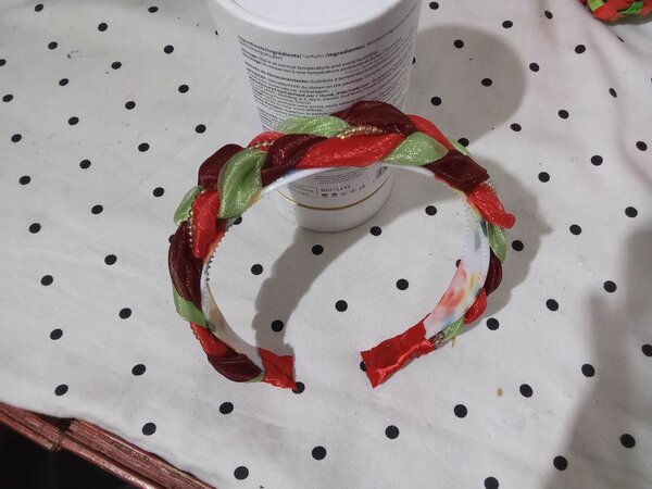 Hair band
