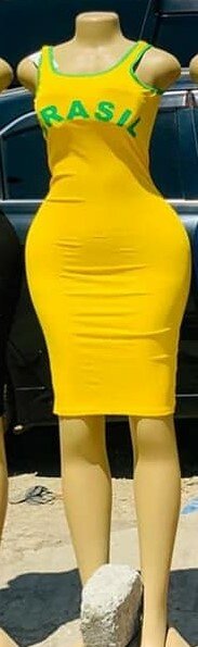 Beautiful and stylish women's dress with open shoulders yellow 