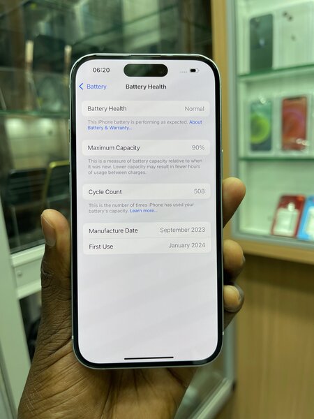 iPhone 15 128Go