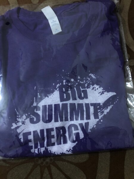 T-shirts imprimés modernes