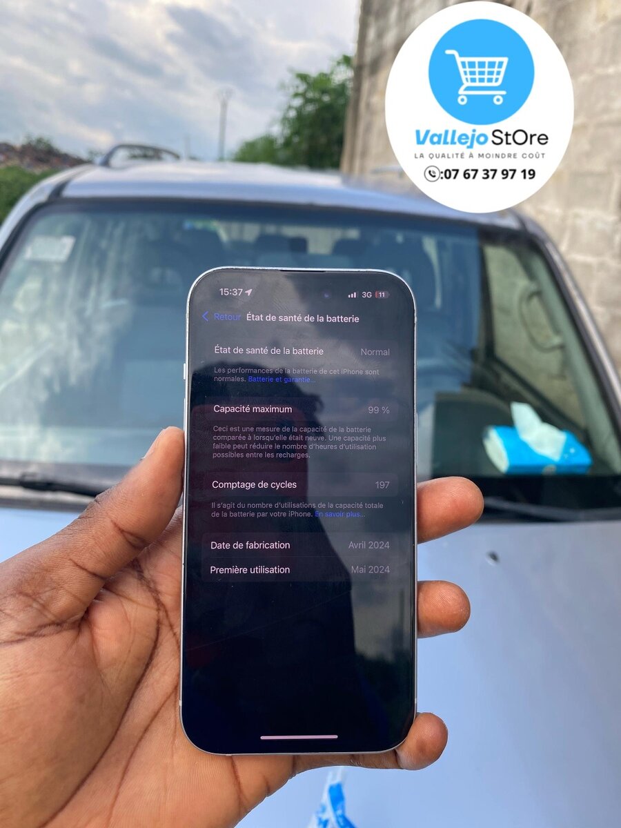 iPhone 15 simple 128GB