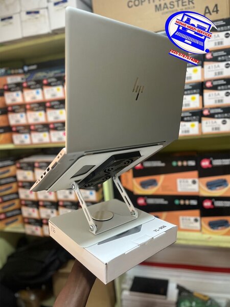 Support réglable pour ordinateur portable