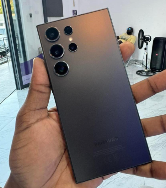 Samsung Galaxy S24 ULTRA Titanium Gray