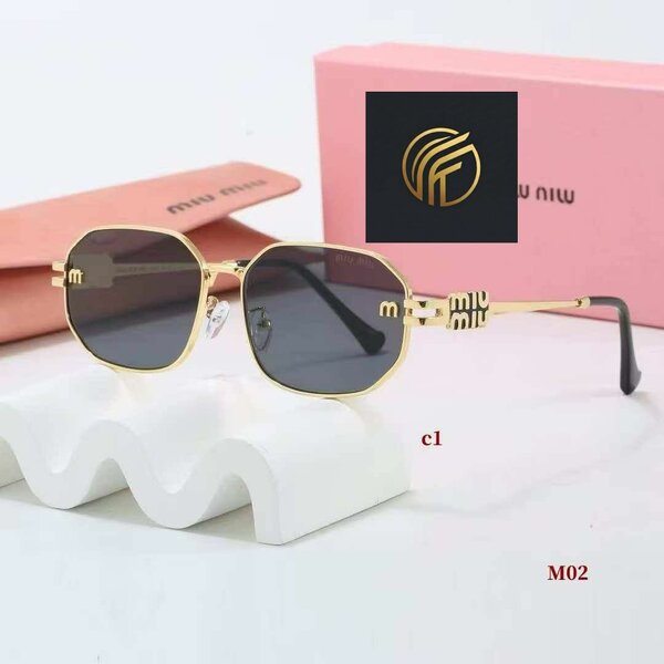 Lunettes de soleil Mui Mui