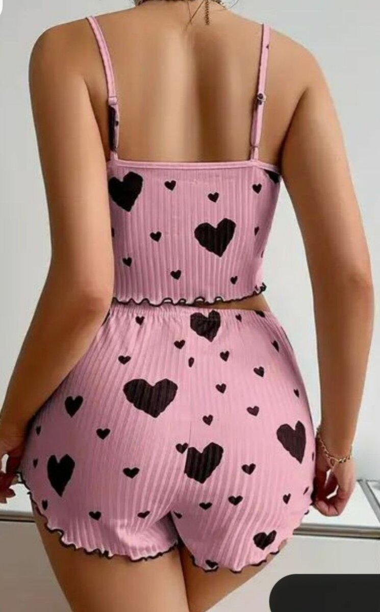 Pyjama deux pièces à motifs cœur