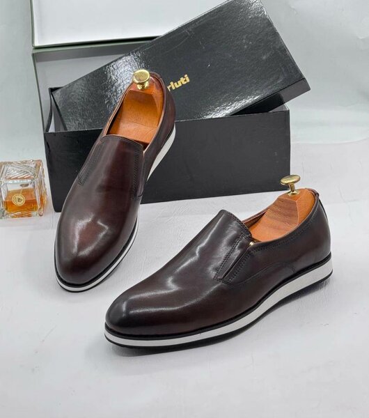 Purely Leather Formal Shoes