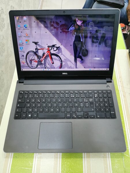 Laptop Dell performant 15 pouces