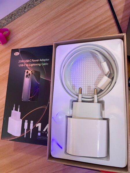 Chargeur 25W USB-C avec câble Lightning