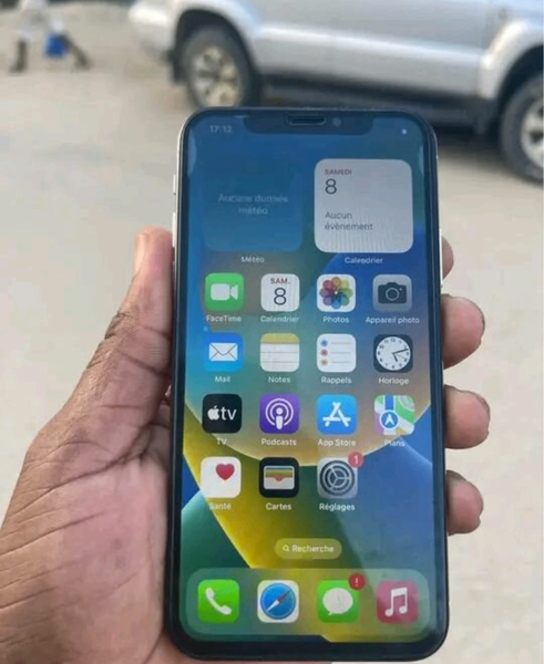 iPhone x Blanc 64 Go