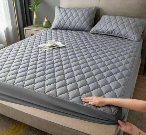 Protège-matelas matelassé