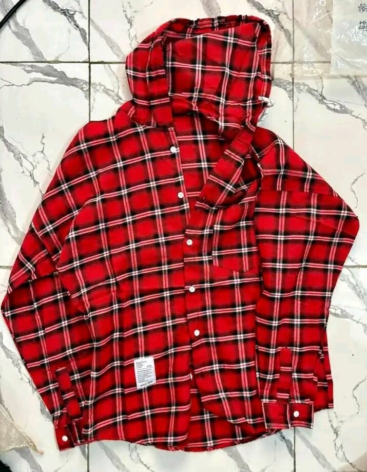 Chemise à carreaux unisexe