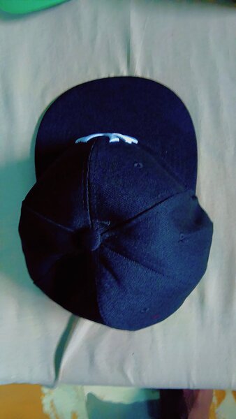 Casquette noire classique