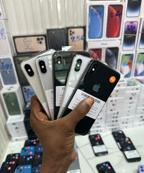 iPhone X 64 Go