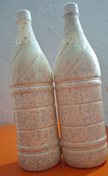 Lait caillé aux grains de mil