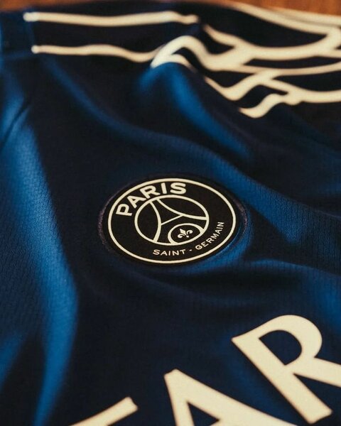 MAILLOT DU PSG 2026