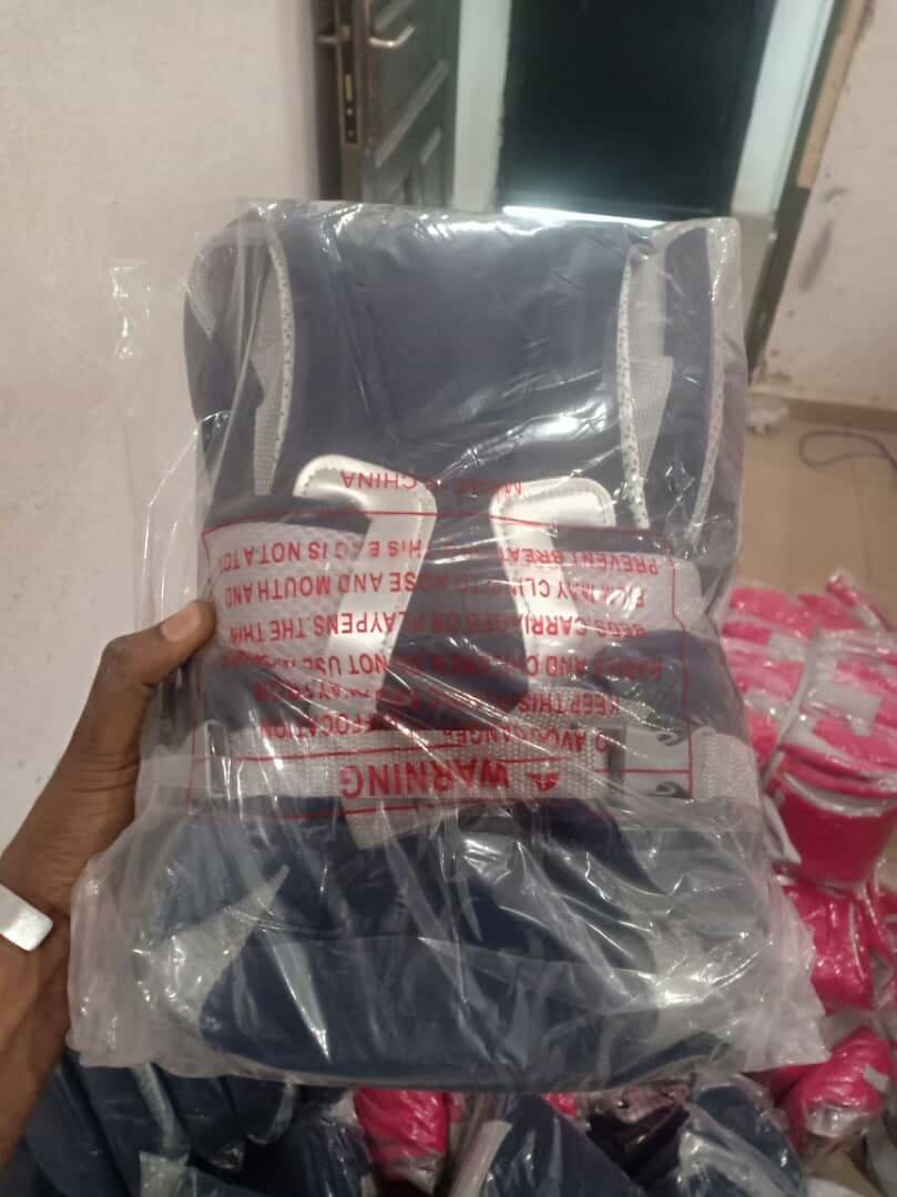 Kangourou porte bébé