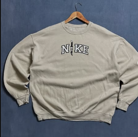 Heavy cotton Nike sweatshirt size: 1XL/2XL