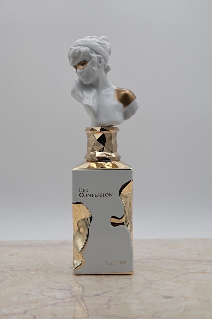 Lattafa Her Confession