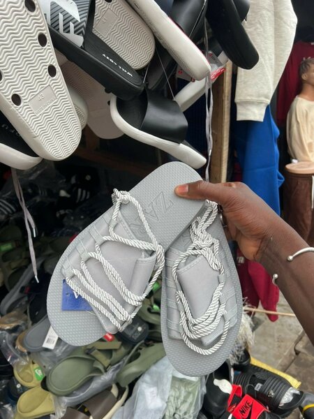 Sandales en corde Zara