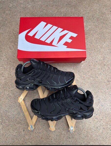 Chaussures Puma Blanches