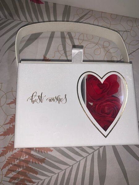 Coffret Cadeau Bracelet et Roses