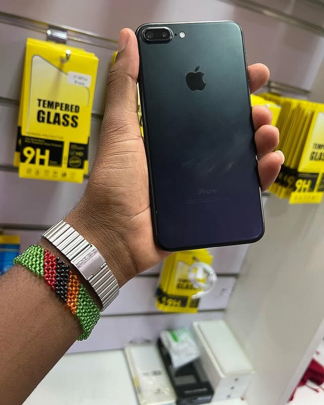 BRAND NEW IPHONE 🍏 pro 