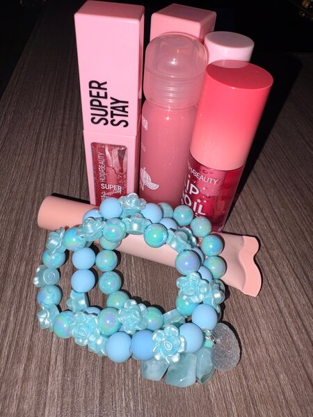 Bracelets colorés en perles