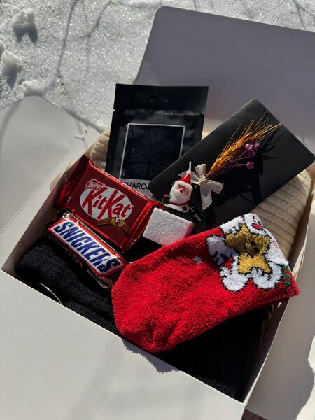 Новогодние подарки боксы