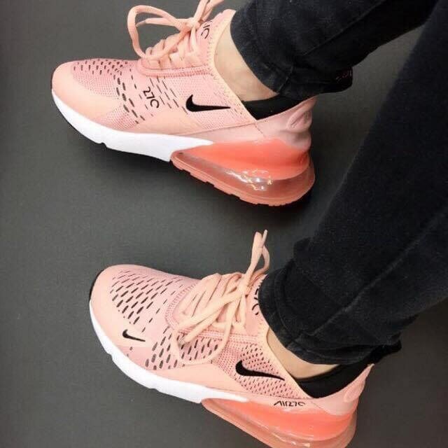NIKE AIRMAX 270