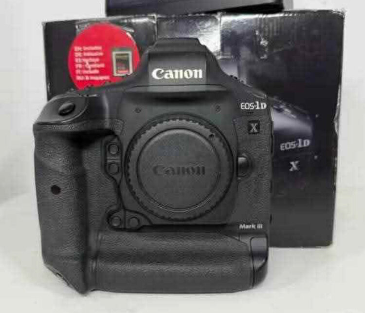 Canon EOS 1D X Mark II
