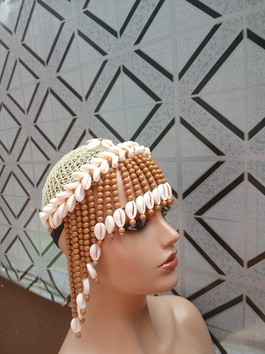 Accessoire de tête ethnique perlé