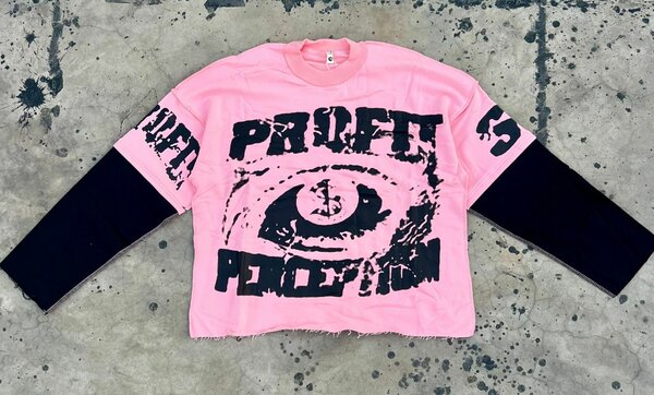 T-shirt graphique "Profit Perception"