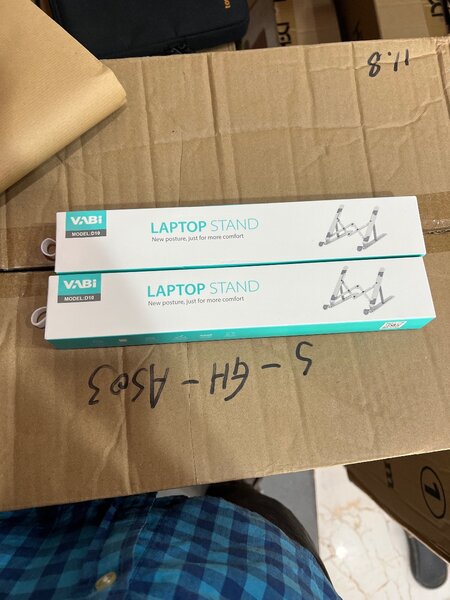 Universal laptop stand