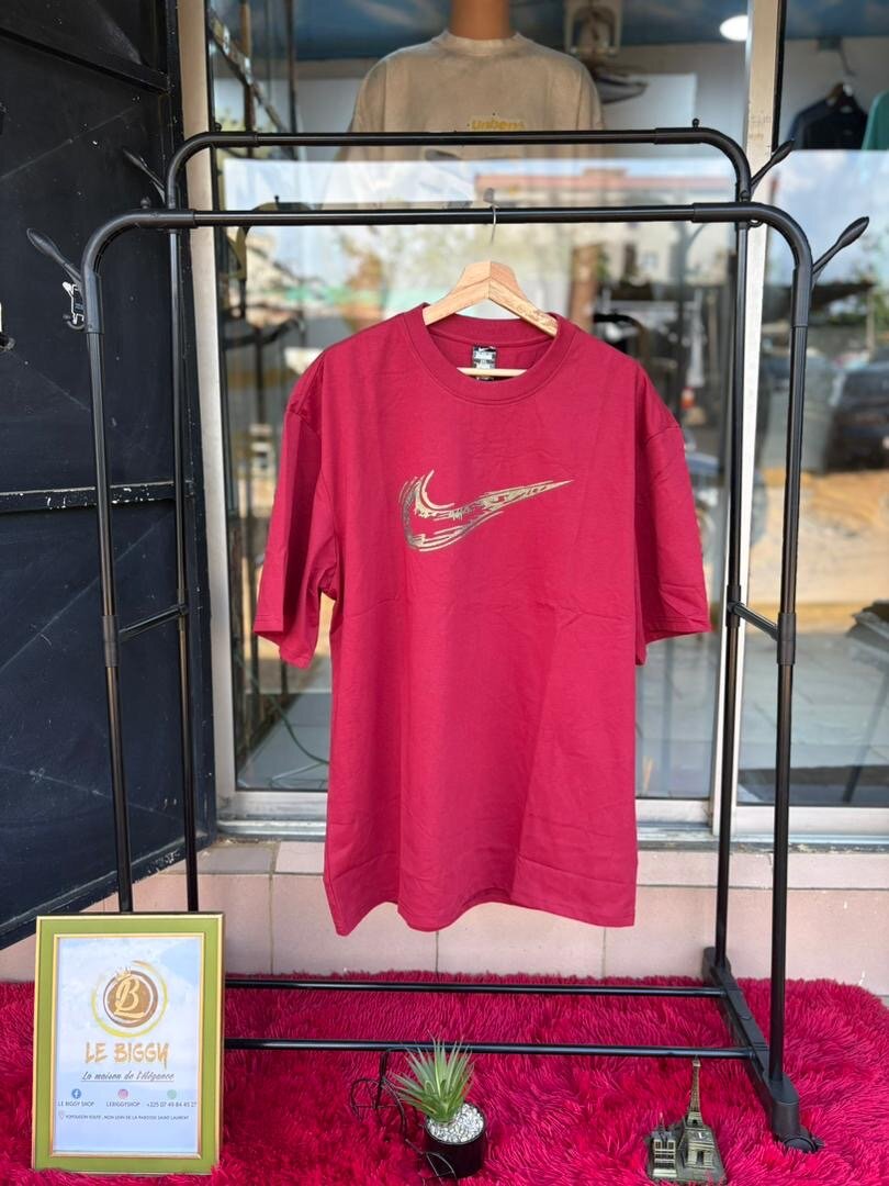 T-shirt rouge sport style