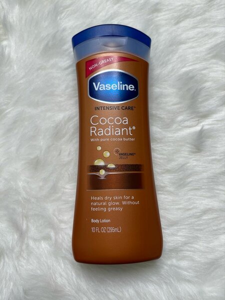 VASELINE COCOA RADIANT