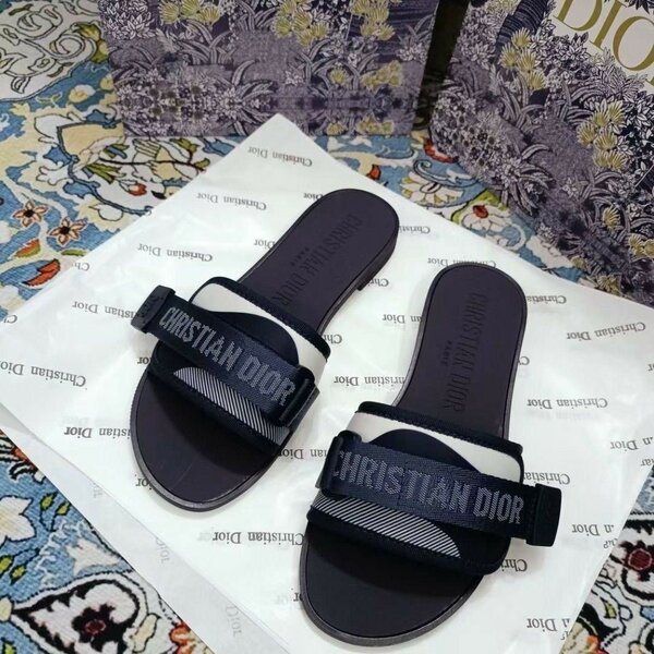 Slippers