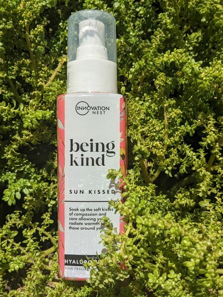 SUN KISSED BODY MIST with HYALURONIC ACID