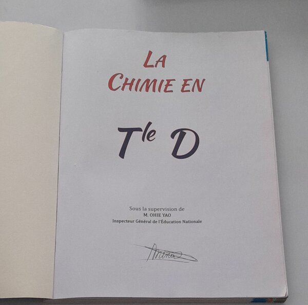 Livre Chimie Tle D