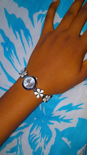 Montres Élégantes pour Femmes