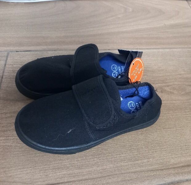 Uk kids plimsolls Dunnes stores
