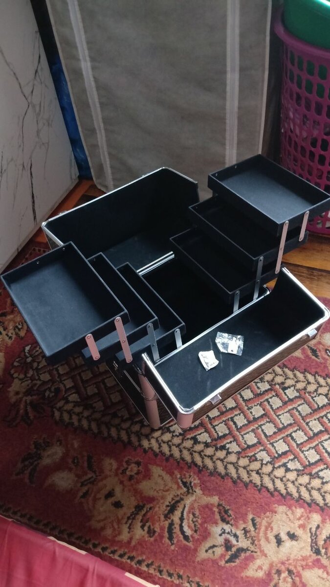 Make up bag(double decker)