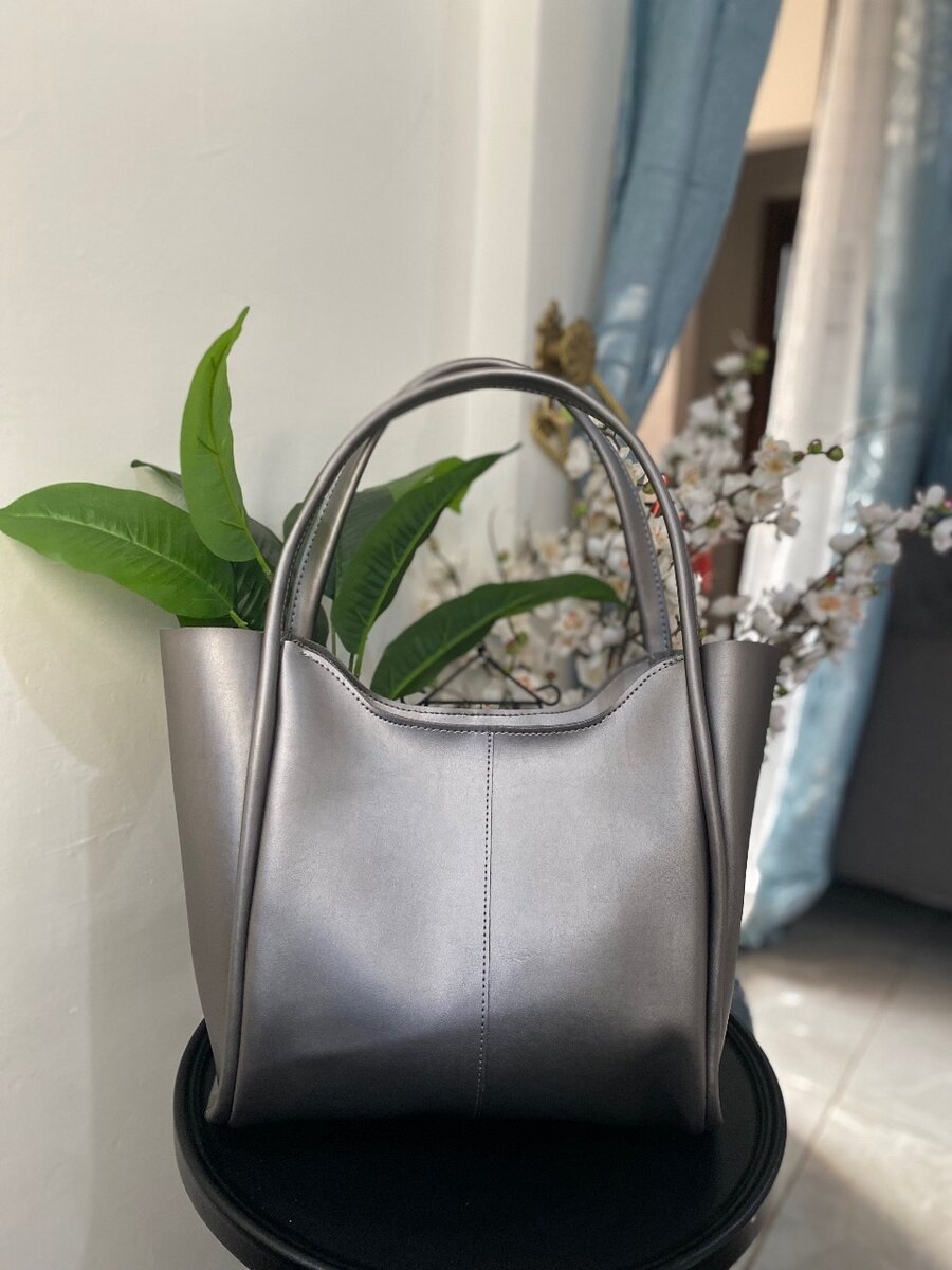 Classy ladies bag