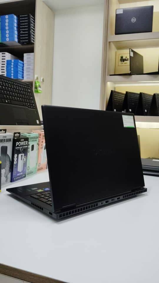 Hp Omen 16 core i5 13th gen 8gb ram 512gb ssd