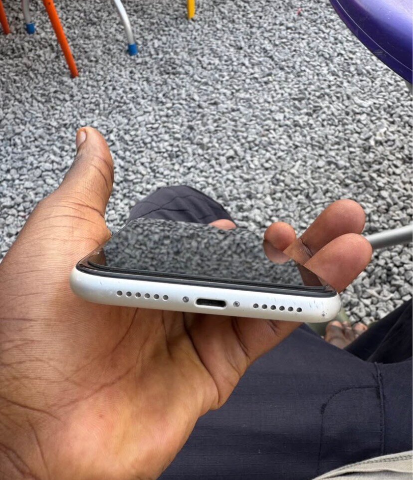 Apple iPhone 11 Blanc