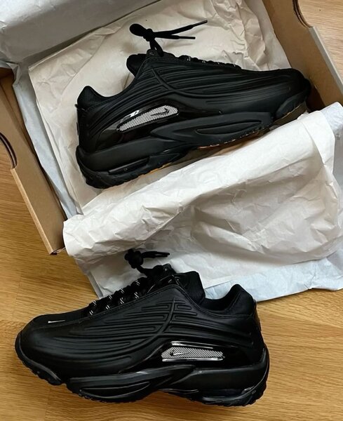 Chaussures de sport noires unisexes