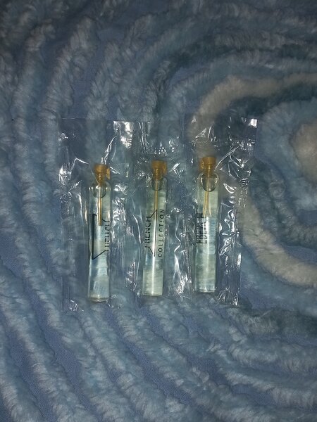 Lots de 6 parfums à 2500fr